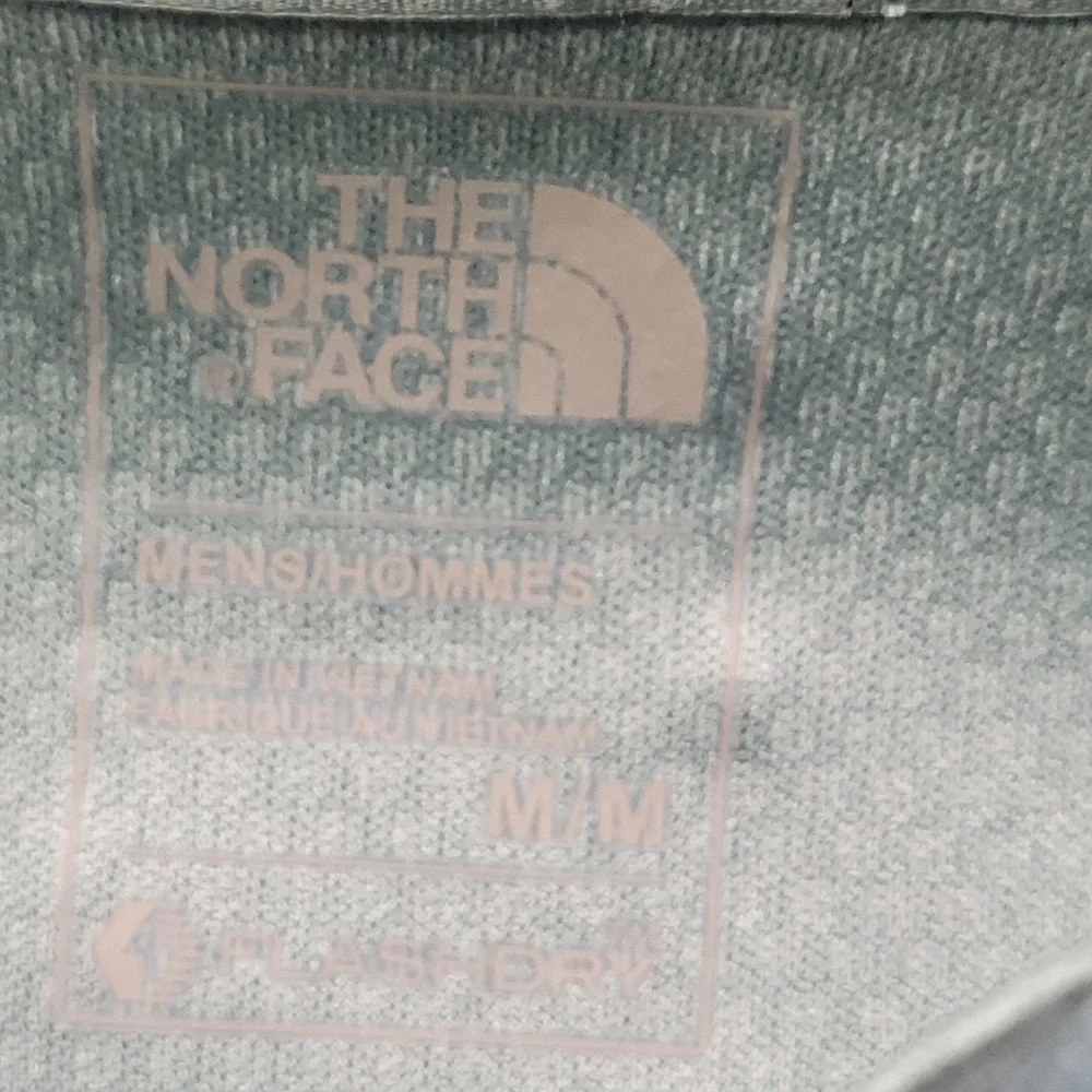 The North Face Mens FlashDry 1/4 Zip Pullover‎ Jacket Green Medium